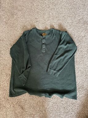 Kids Long-Sleeve Henley Shirt in Dark Green